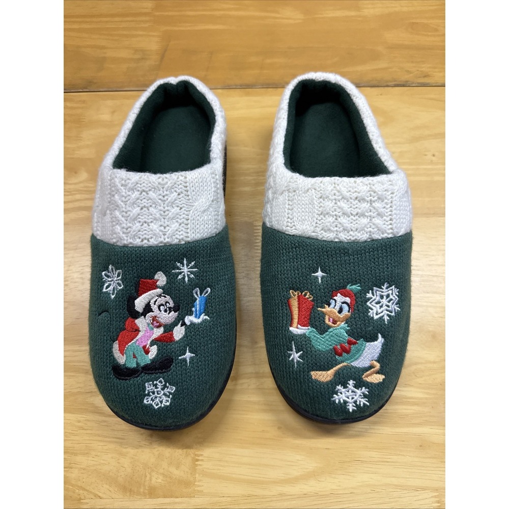 2023 Disney Parks Christmas Holidays Slippers Size M 7/8 W 9/10 NEW Green Plush